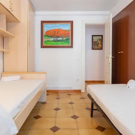 Carrer Del Pla De Lera Apartment *
